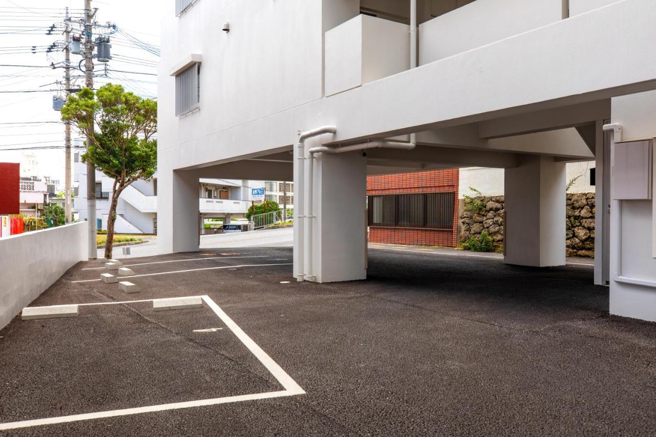 Take Hotel Okinawa Exteriör bild